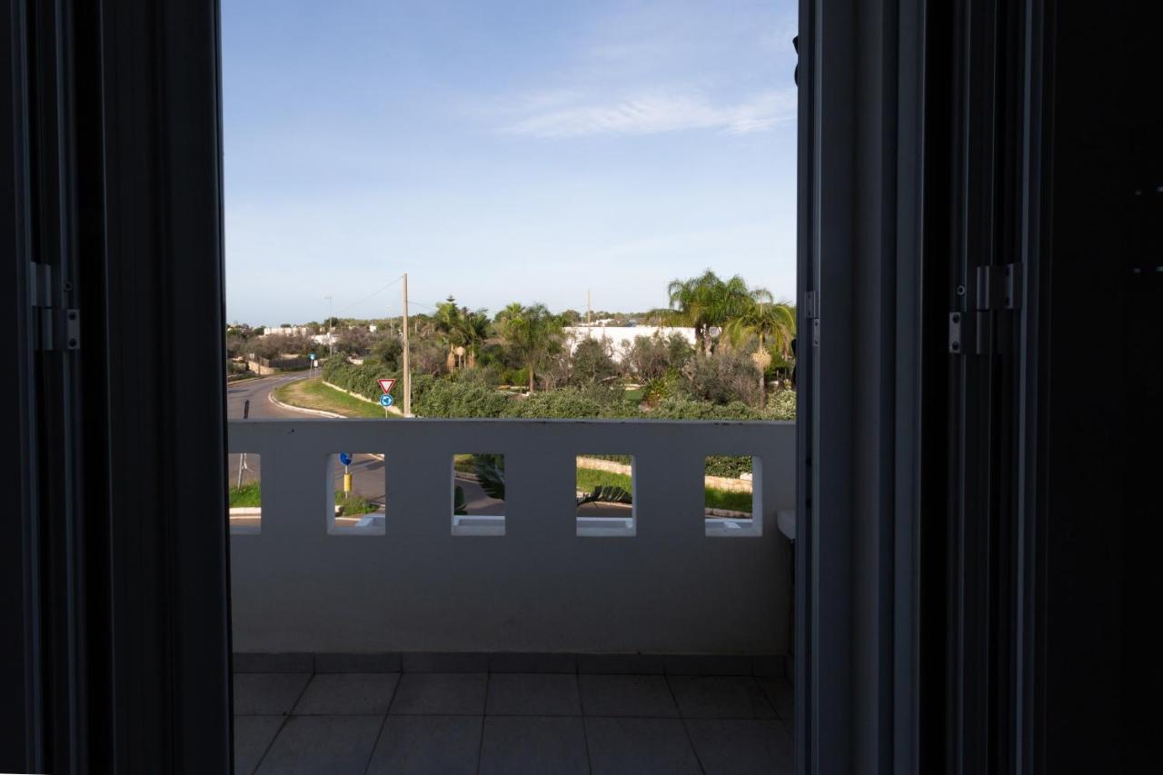 Appartement Bilocale Climatizzato Con Vista Panoramica à Ugento Extérieur photo